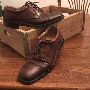 Vintage pair of Dockers shoes!